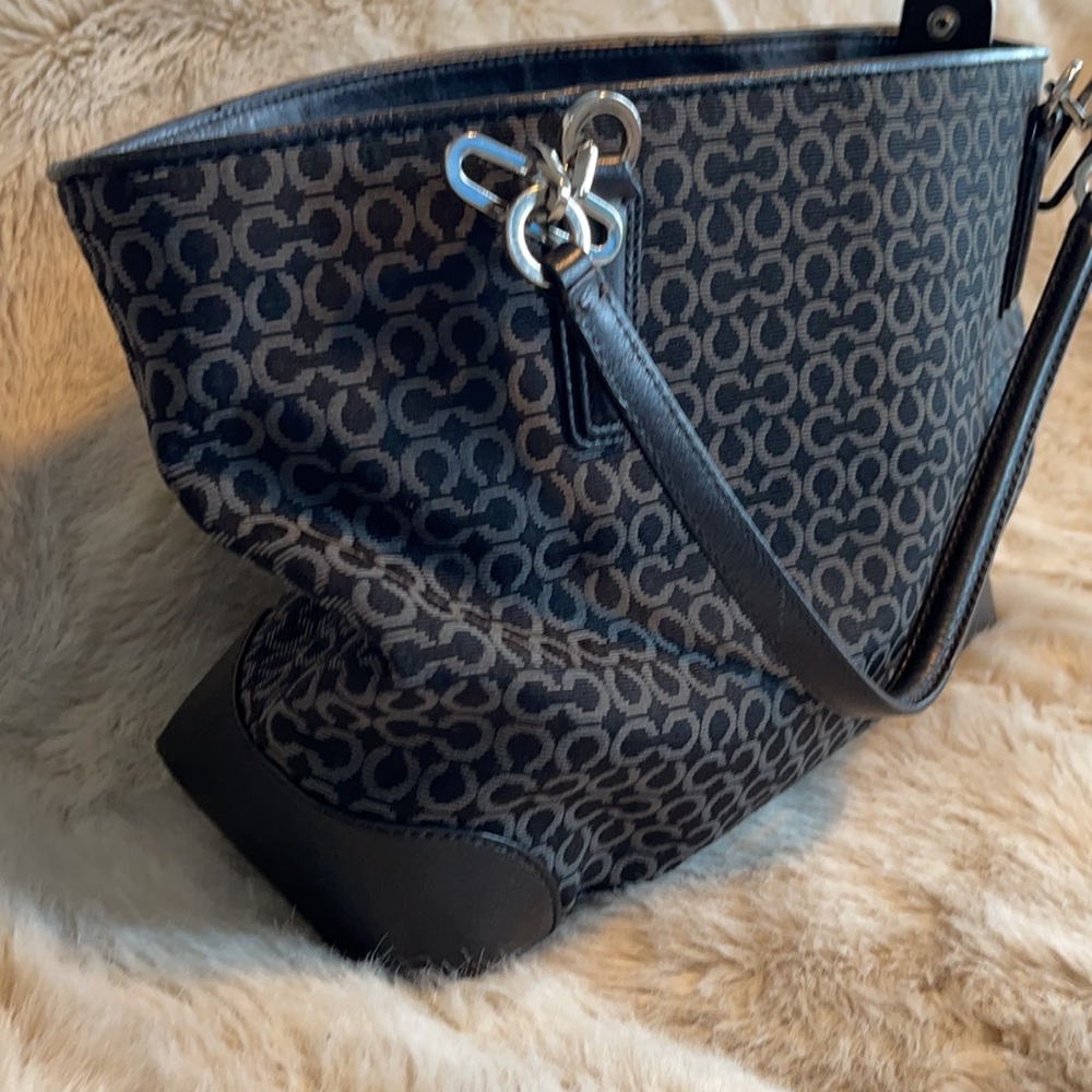 Coach shoulder bag